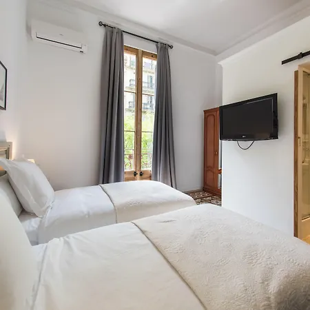 Girona Πανσιόν