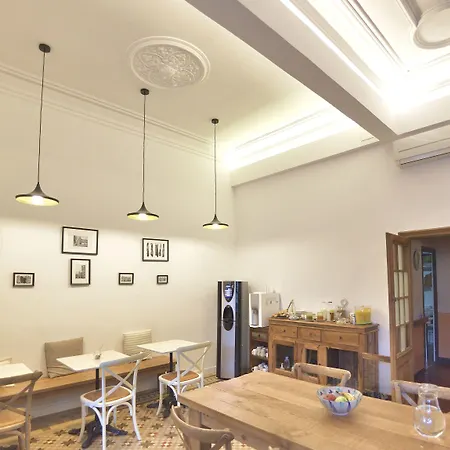 Πανσιόν Girona Βαρκελώνη