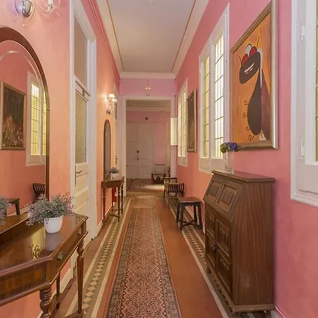 Guest house Girona 2*