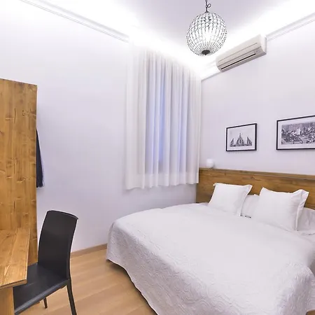 Girona Guest house Barcelona