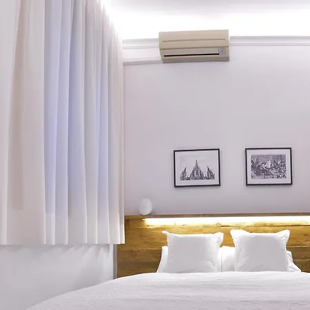 Girona Guest house Barcelona