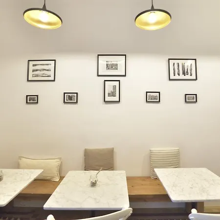 Guest house Girona 2*
