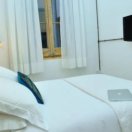 Guest house Girona