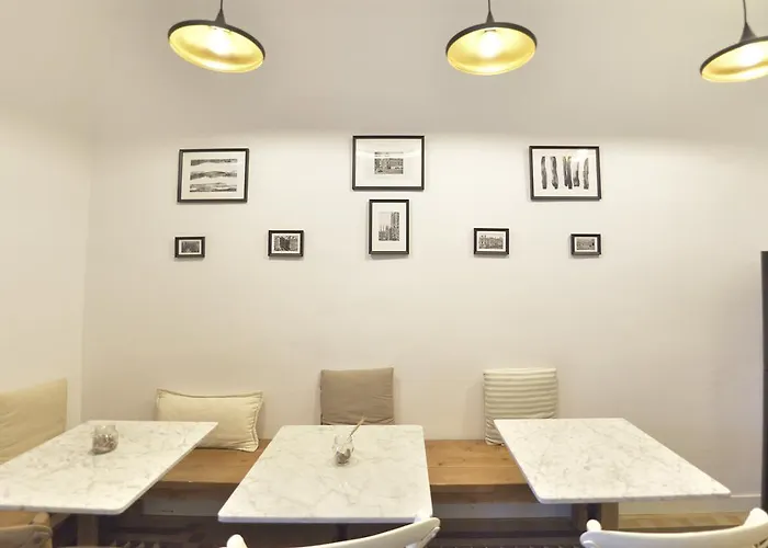 Guest house Girona 2*