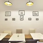 Guest house Girona 2*