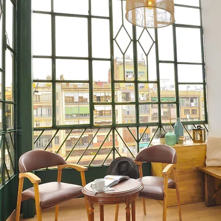 Konukevi Girona